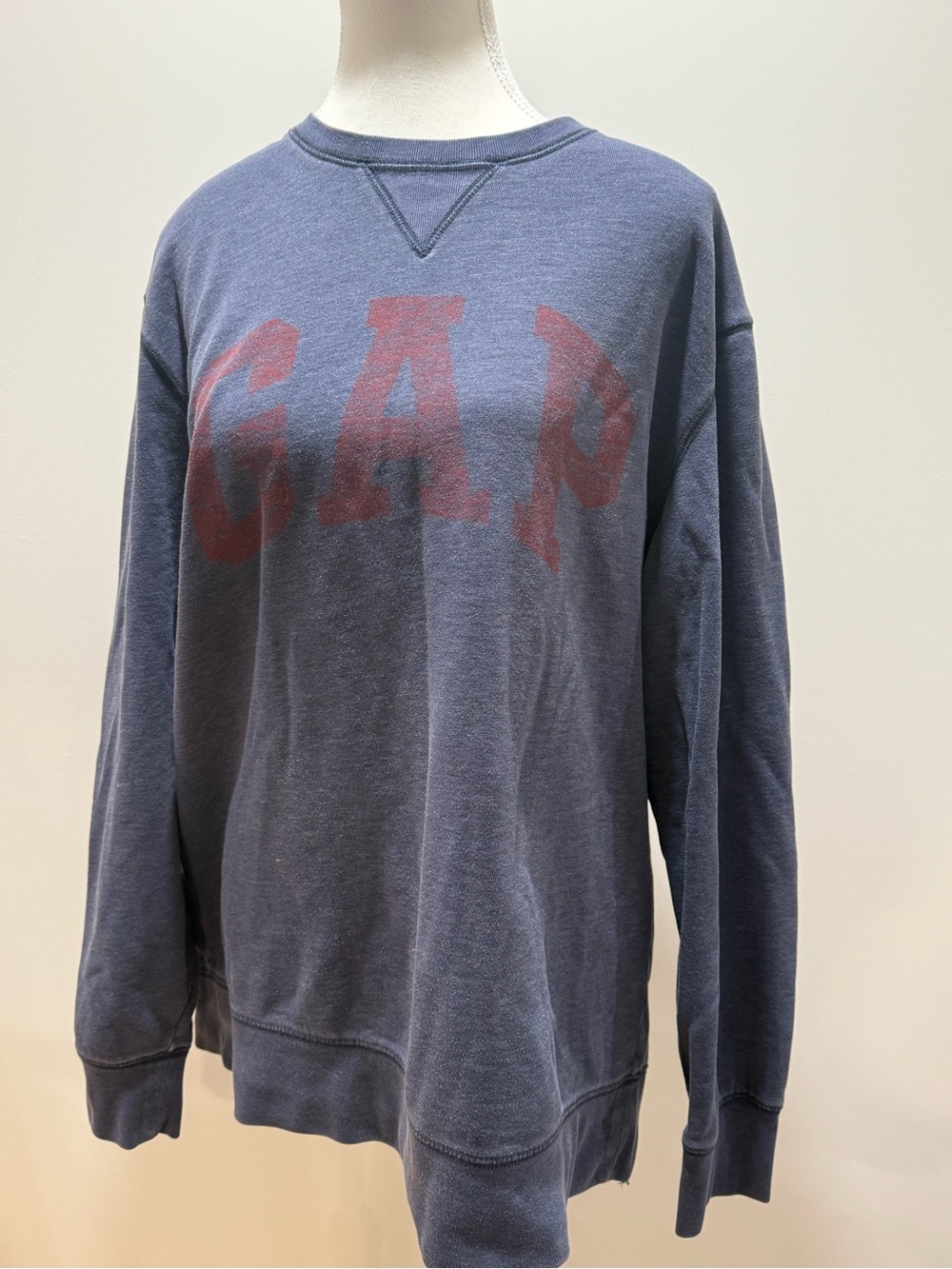 GAP Men's Crewneck